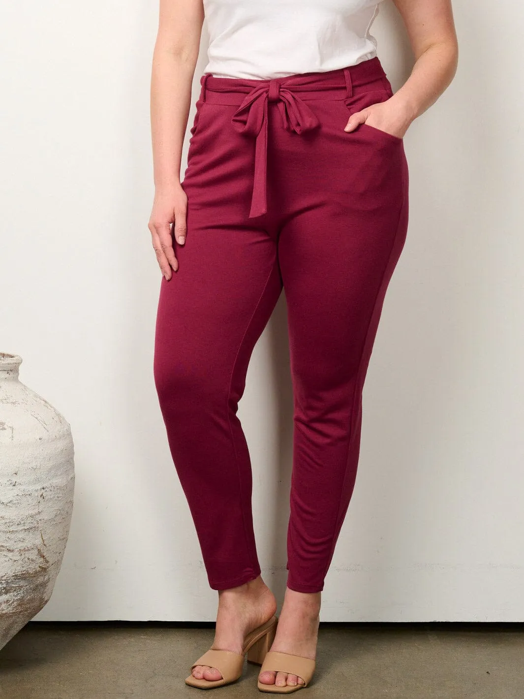 PLUS SIZE ZIP UP SELF TIE POCKETS SKINNY PANTS
